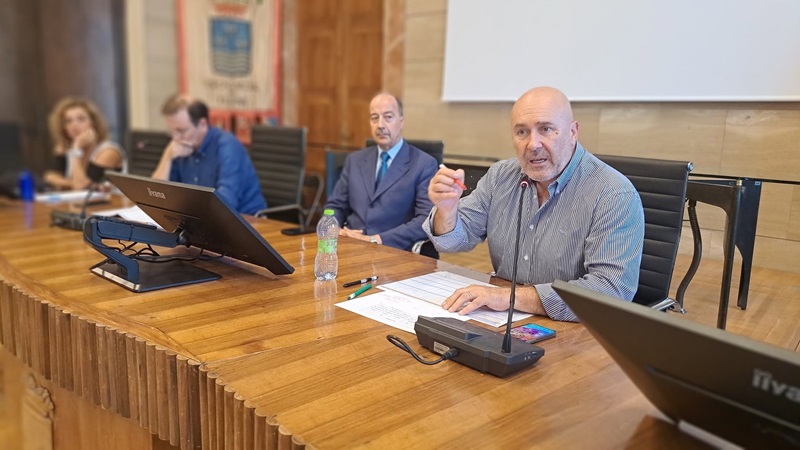 immagine notizia (ptn) Provincia, Bandecchi incontra le dirigenze scolastiche e annuncia 2 milioni per le scuole superiori